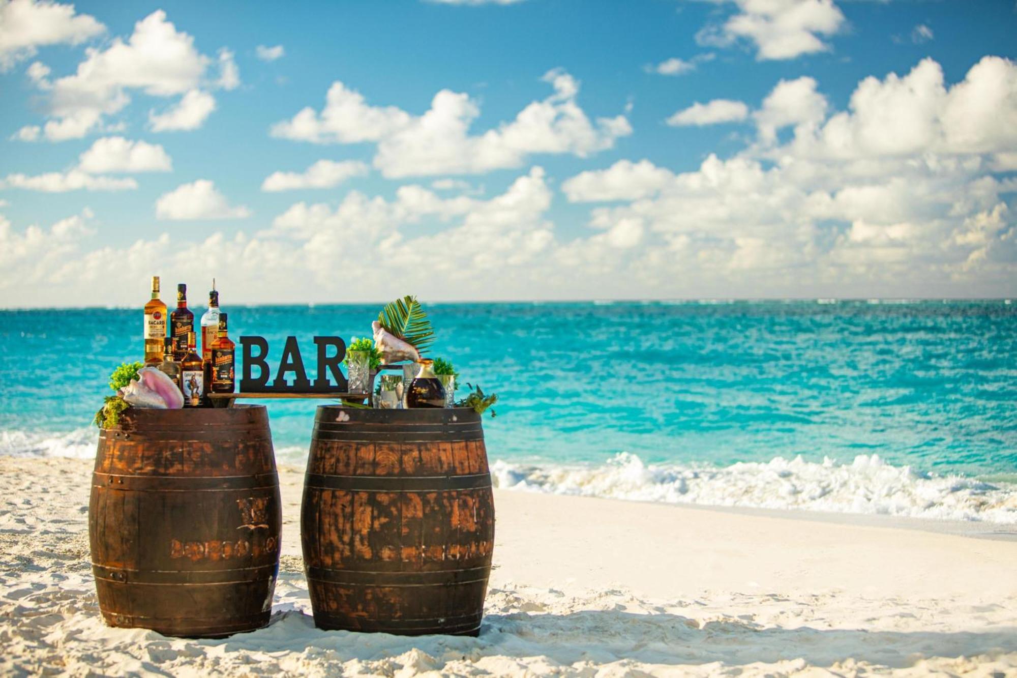 Отель The Ritz-Carlton, Turks & Caicos Грейс-Бэй Экстерьер фото
